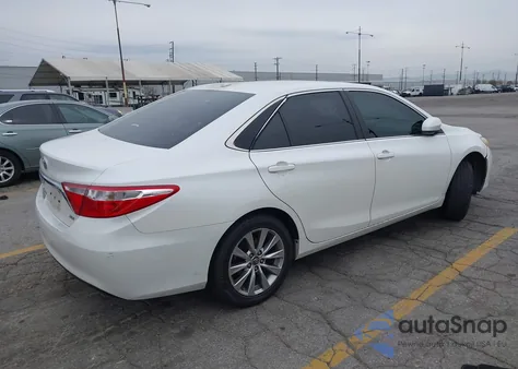 2017 Toyota Camry Xle z USA, uszkodzony, nr VIN 4T1BF1FK3HU302646